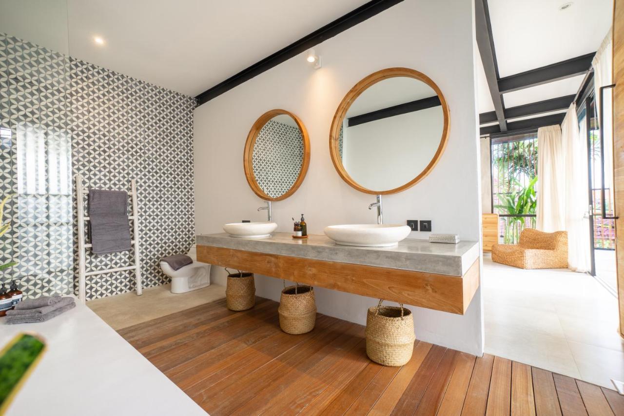 Suncoast Villa 바둥 외부 사진